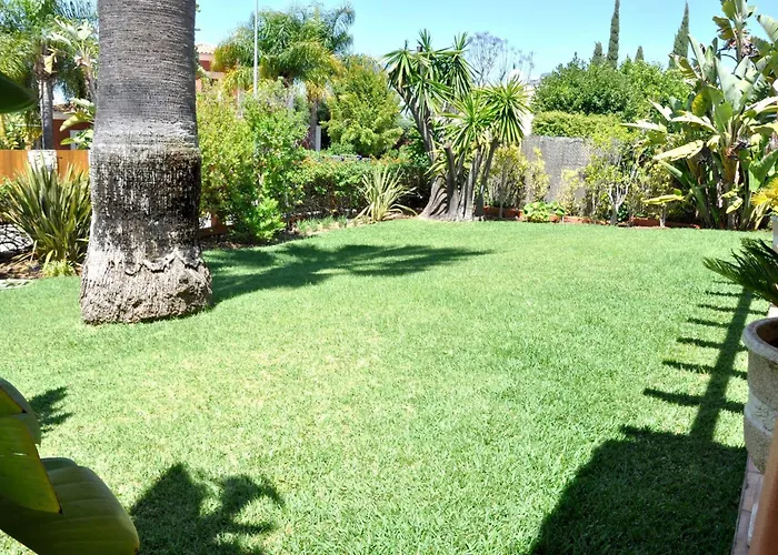 Fantastic For Family Gatherings, Optional Pool Heating, Free Air Con Wifi *