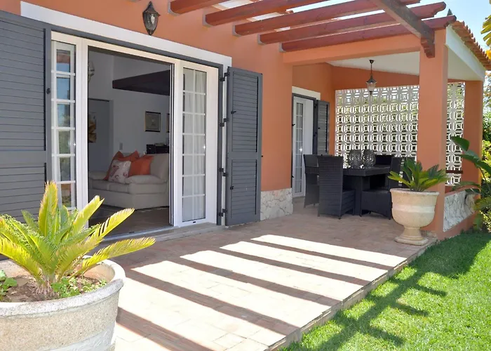 Fantastic For Family Gatherings, Optional Pool Heating, Free Air Con Wifi