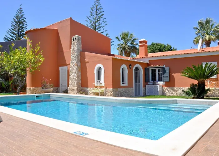 Fantastic For Family Gatherings, Optional Pool Heating, Free Air Con Wifi *