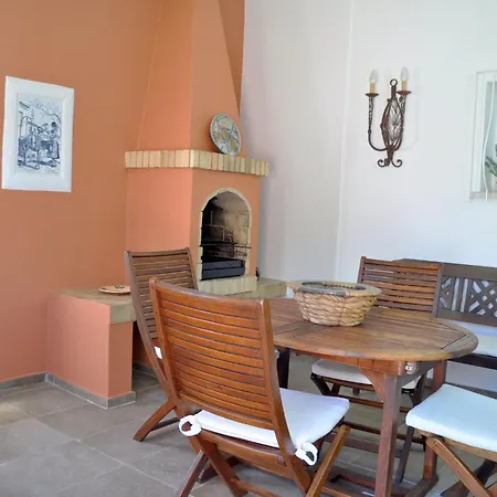 Villa Fantastic For Family Gatherings, Optional Pool Heating, Free Air Con Wifi