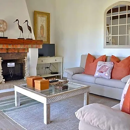Fantastic For Family Gatherings, Optional Pool Heating, Free Air Con Wifi