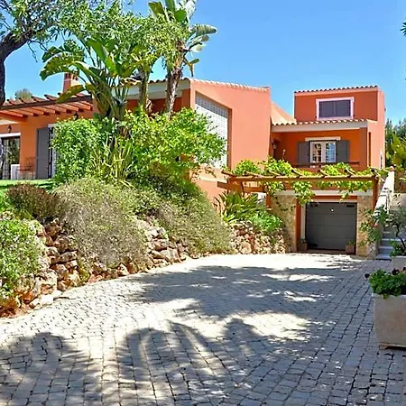 Fantastic For Family Gatherings, Optional Pool Heating, Free Air Con Wifi Vilamoura
