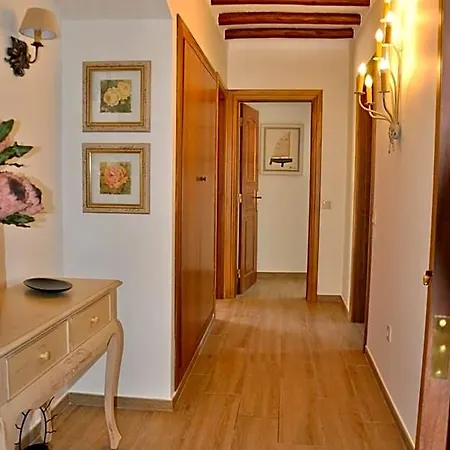 Fantastic For Family Gatherings, Optional Pool Heating, Free Air Con Wifi *